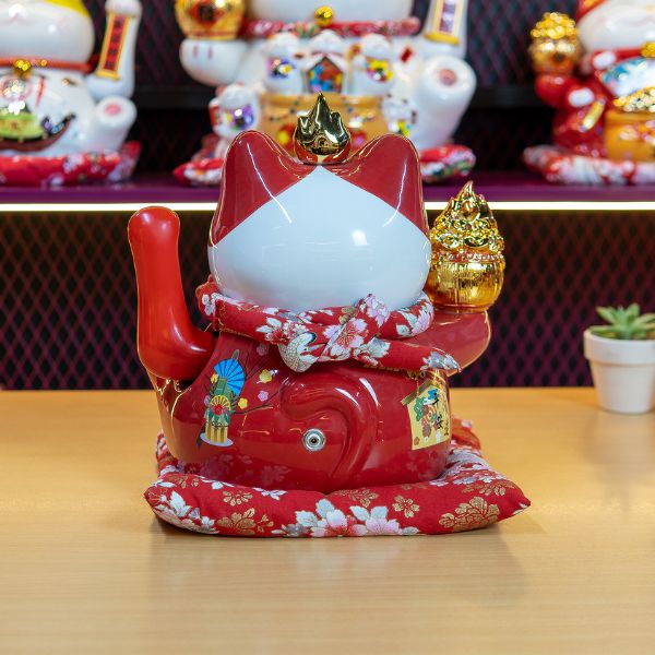 Mèo Thần Tài Đại Hồng Phát